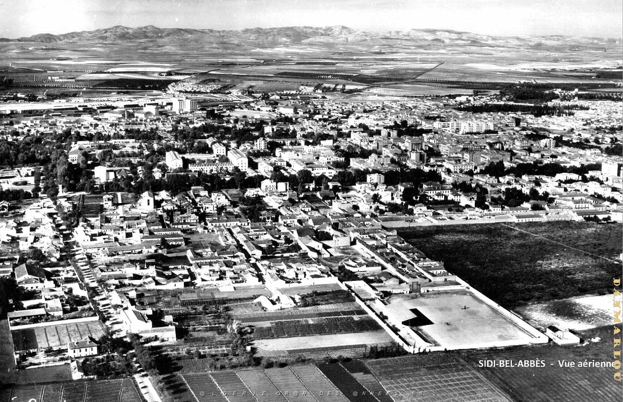 Sidi-Bel-Abbes - Vue Aerienne.jpg
